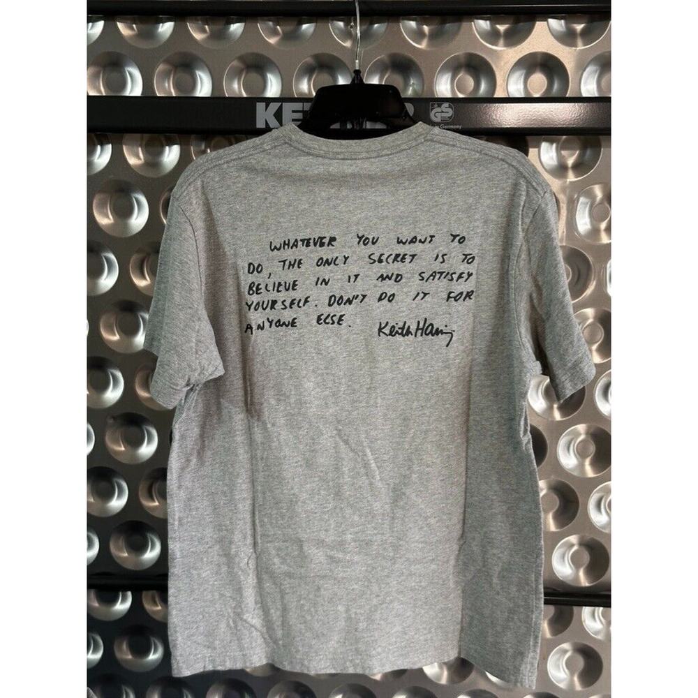 Keith Haring Gold Robot | Size Medium | Uniqlo Mo… - image 2